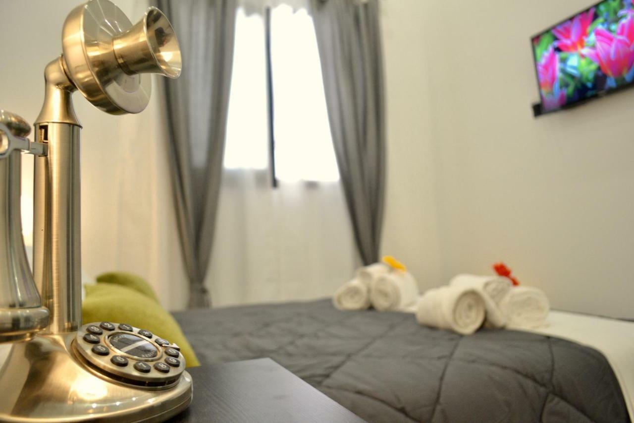 I Pupi - Sicilian Apartment Giardini Naxos Eksteriør billede